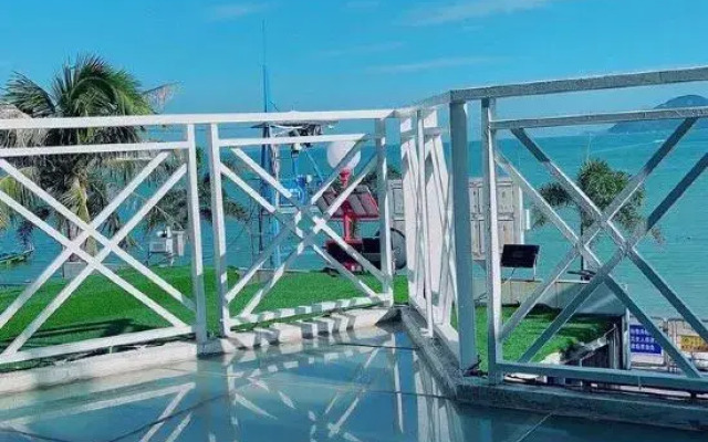 Shenzhen Seaside Hostel