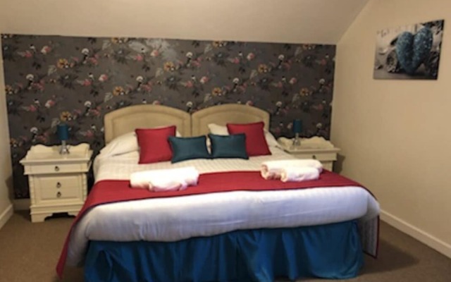 The Jug and Glass Inn