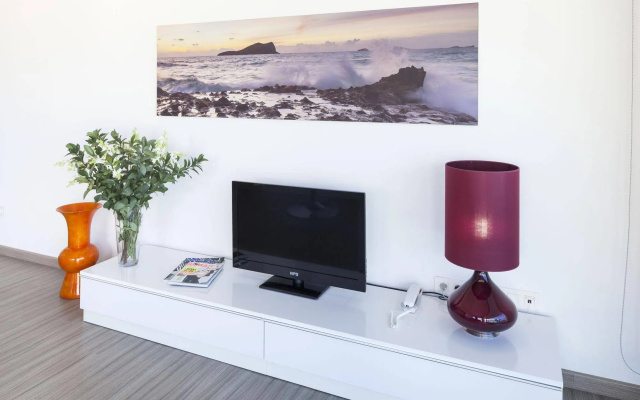 Отель AxelBeach Ibiza Spa & Beach Club - Adults Only Hotel