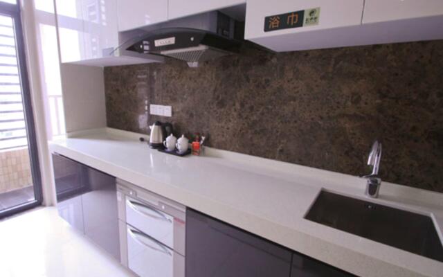 Private Apartment-Huayuan International