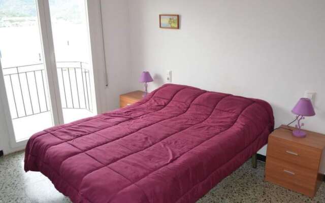 106315 - Apartment in Port de la Selva