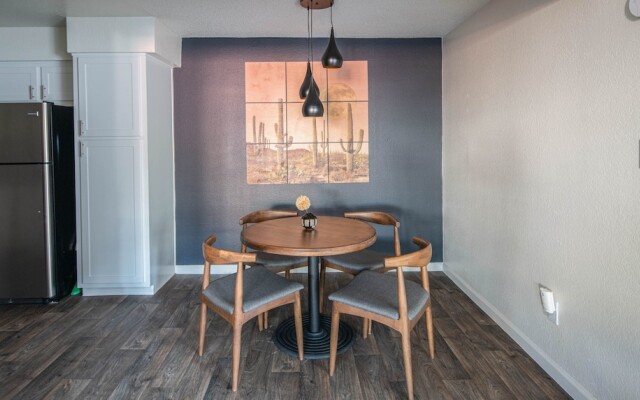 Cozy 2BR Heated Pool 219 by Wanderjaunt