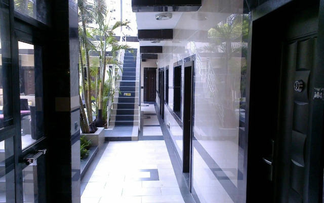 Primal Hotel