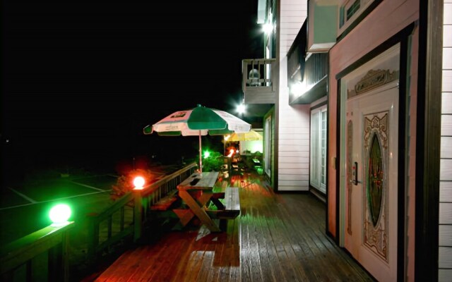 Gyeongpo Sanbada Pension