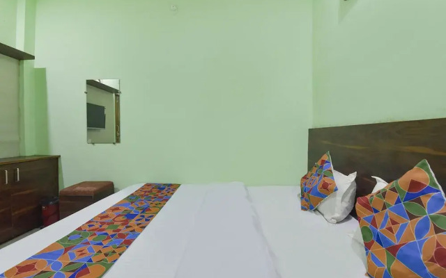 FabExpress Shree Krishna Guest House