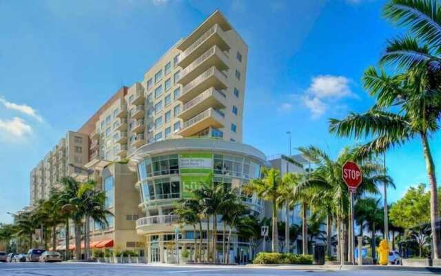 Wonderful 1 bedroom condo in Midtown