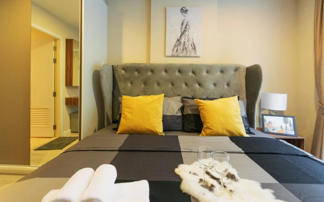 Near BK University Quiet Condo in Rama4 bkb141