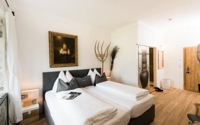 Hotel & Gourmetwirtshaus Kirchenwirt seit 1326