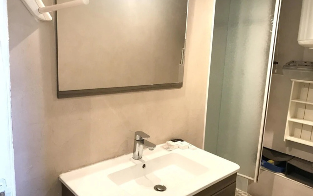 Apartment With one Bedroom in La Grande-motte, With Wifi