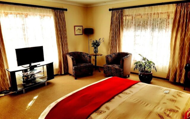 Thatchings Guest House