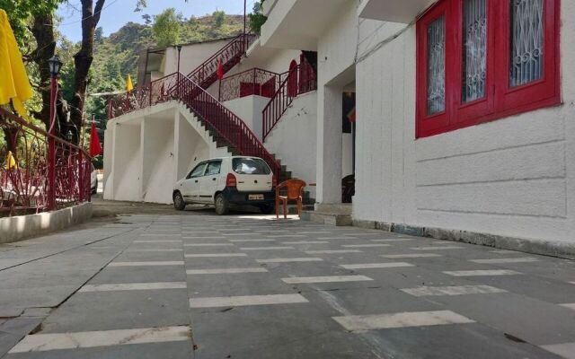 Hotel Usha Palace