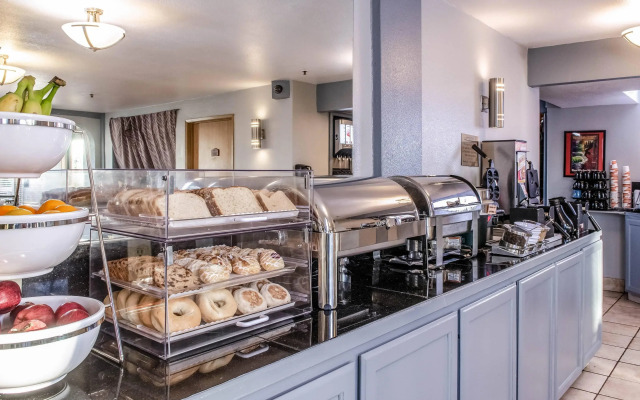 Clarion Hotel By Humboldt Bay