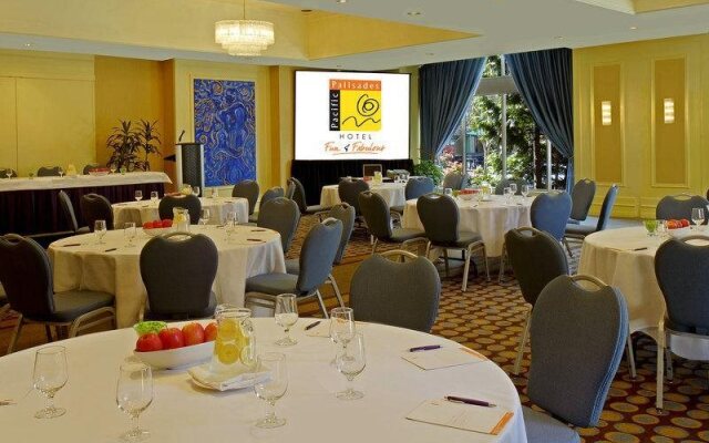 Pacific Palisades Hotel