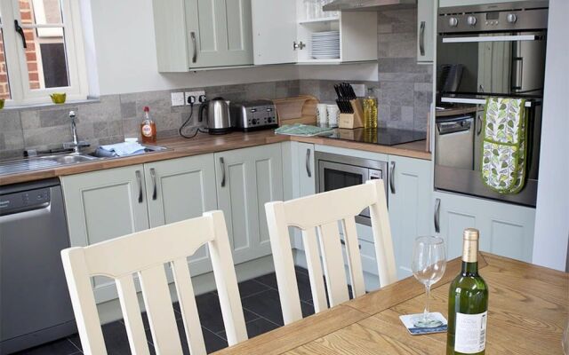 Damerons Farm Cottages