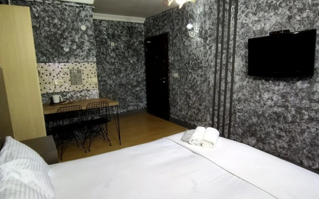 Zirkon Suit Otel