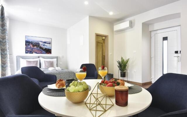D&A Central Luxury Apartments
