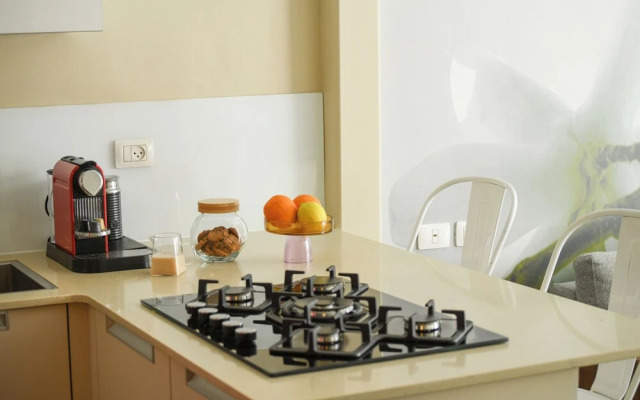 White Blossom 1BR Apt Near Dizengoff CTR