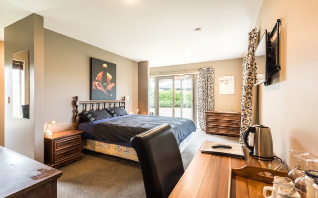 Rolleston Paradise-Master Bedroom with Ensuite Only