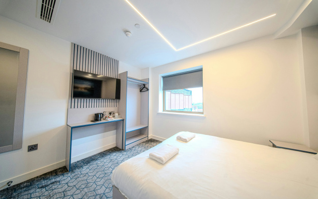 Ilford Grand Hotel