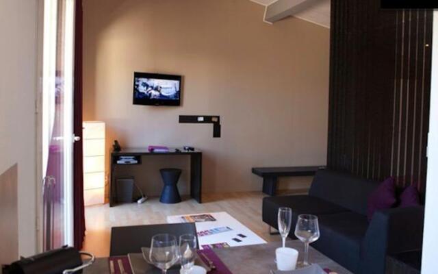 Bordeaux Apartment