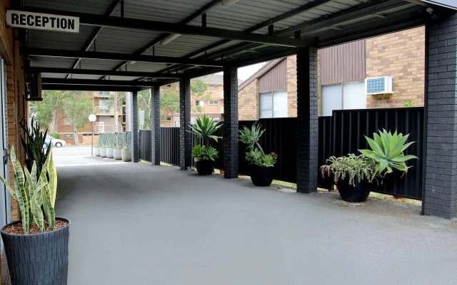 Cosmo Motel Adamstown
