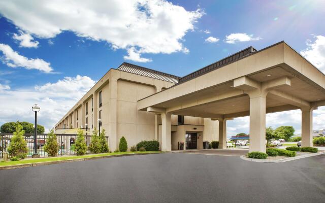 Hampton Inn Seekonk