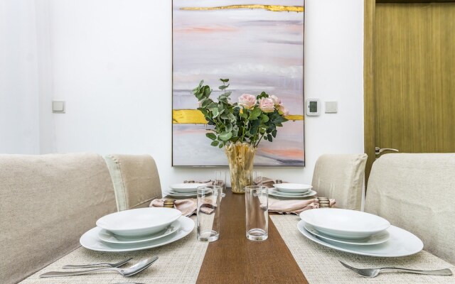 Driven Holiday Homes - Loft East