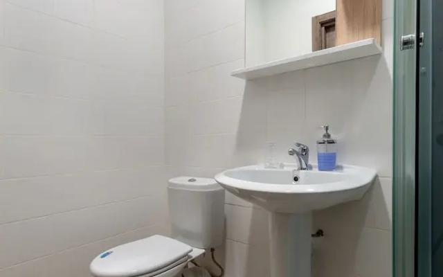 Studio Apartment on Malysheva 42a 14 floor