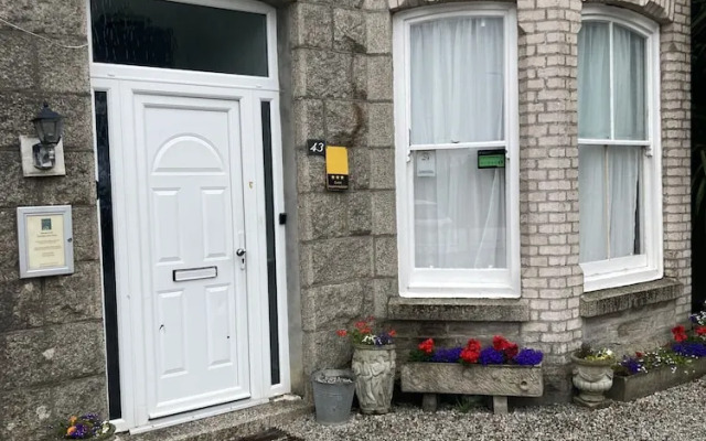 Donnington Guest House