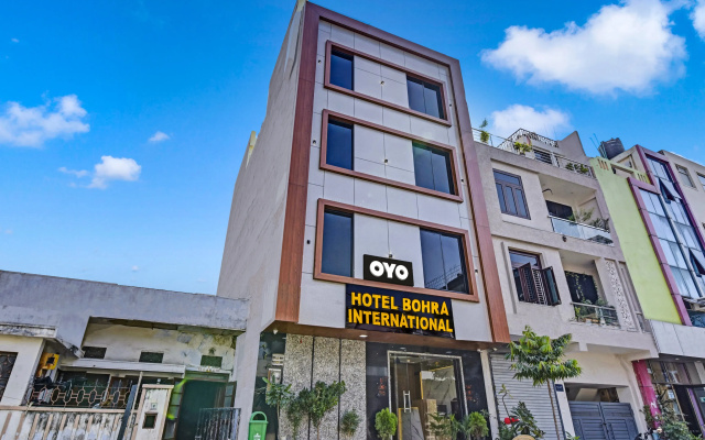 Fabhotel Bohra International