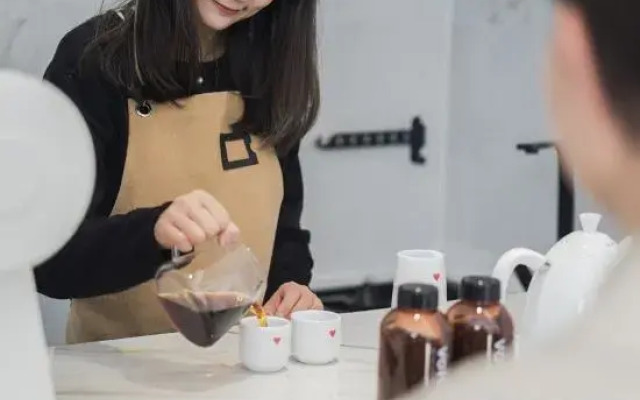 Xiyin Coffee Hotel (Baoshan High-speed Railway Station)