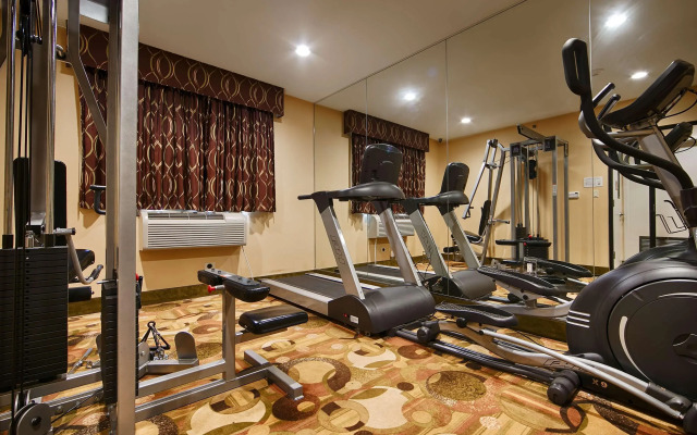 Best Western Plus Arena Hotel