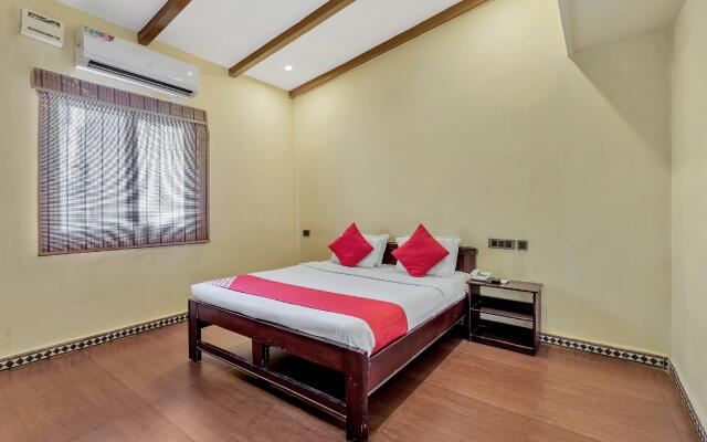 OYO Flagship 2207 Hotel Transit