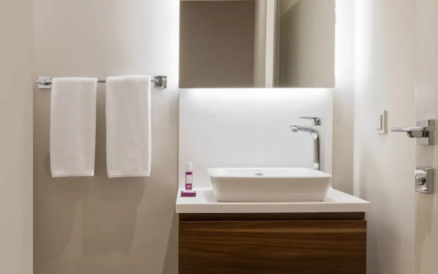 Mövenpick Living Istanbul West