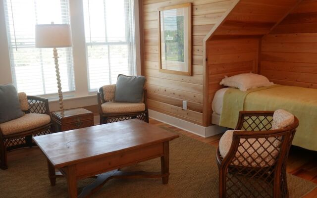 Shankri-la - 3 Br Home