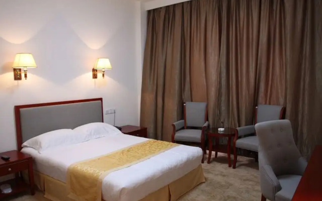 soluxe club nairobi