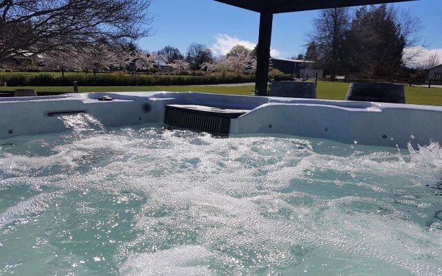 Copper Beech Wanaka Luxury B&B