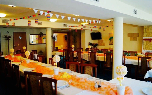 Hotel Bella