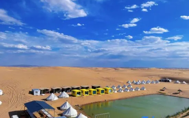 A corner of starry sky camping base — 2-star hotel in Zhongwei