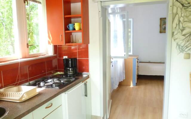 Apartment Tinka-with Beautiful Garden Area
