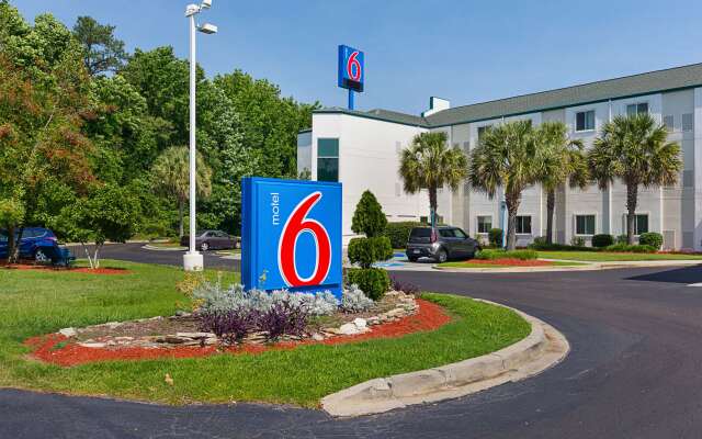 Motel 6 Columbia, SC - Fort Jackson Area