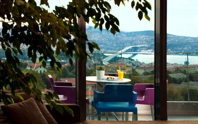Point Hotel Barbaros