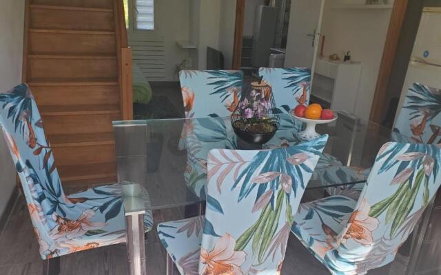 Logement calme et ensoleillé dans maison de ville