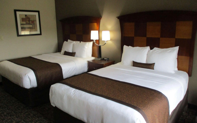 Best Western Carthage Inn & Suites