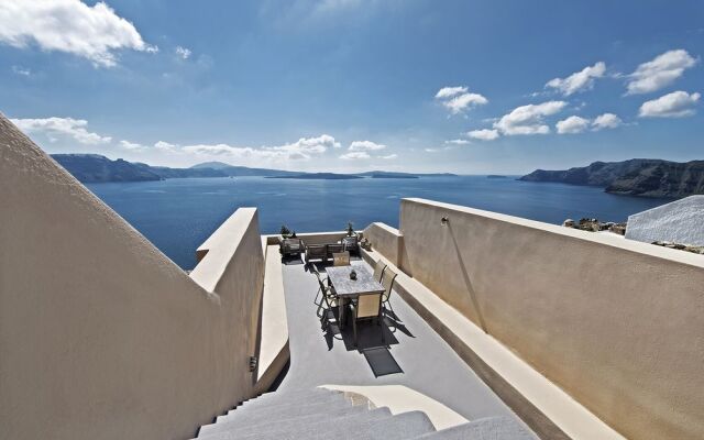 Lucky Homes - Oia