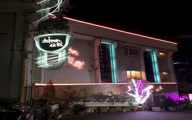 Hotel Oshare Densetsu (Adults Only)