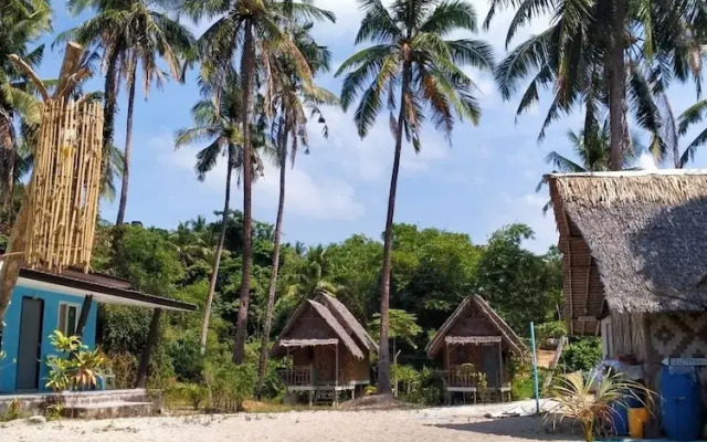 Nattida Bungalow & Hashery @ Koh Phayam