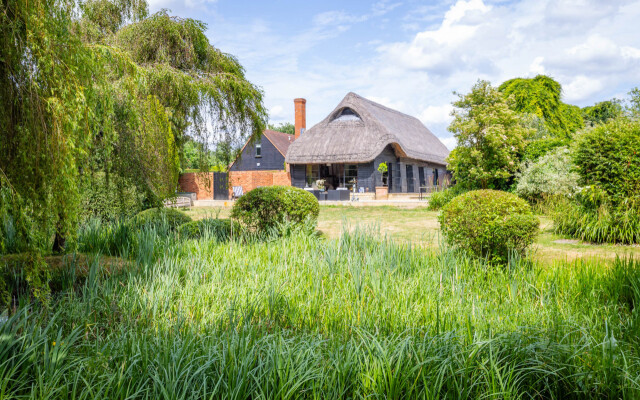 The Lakeside Viewing Gallery - From 900 Per Night
