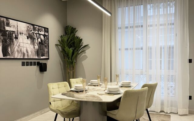 Kease Malqa K-8 Royal Touch  AZ61