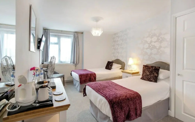 Trelawney Hotel